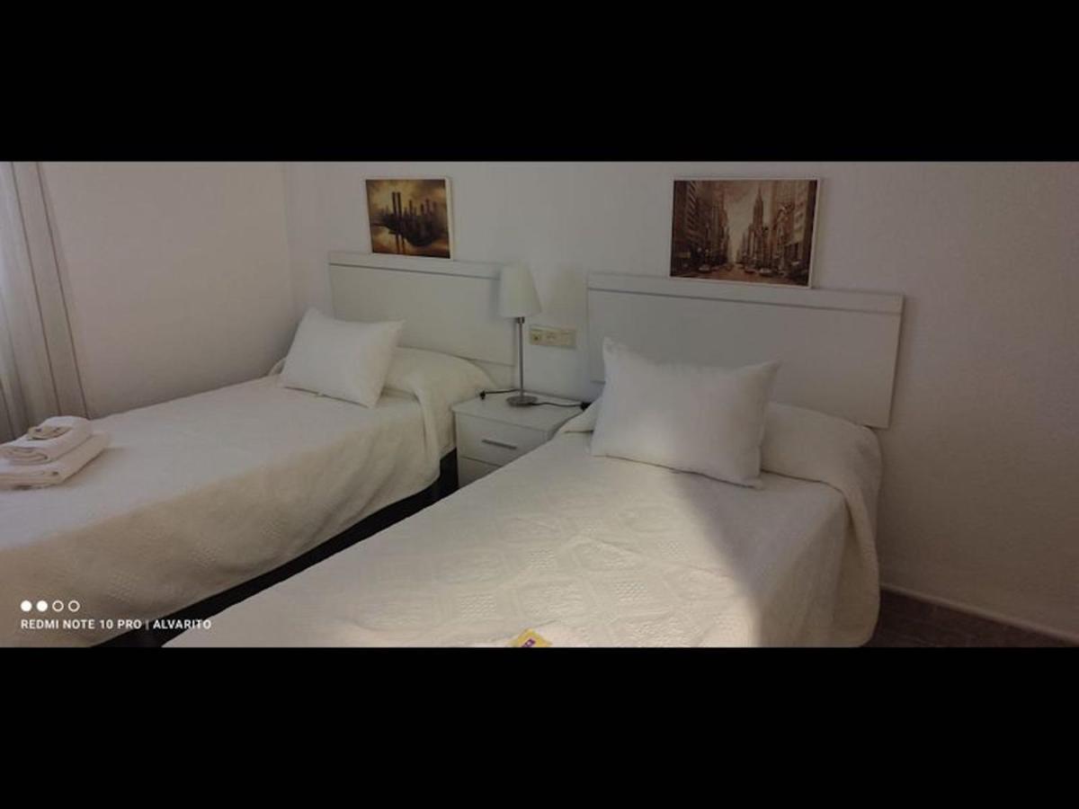 Room In Lodge - Betania Hotel-Restaurant Valdepeñas Εξωτερικό φωτογραφία
